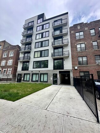 Plus de détails pour 1367 Eastern Pky, Brooklyn, NY - Local d'activités à louer