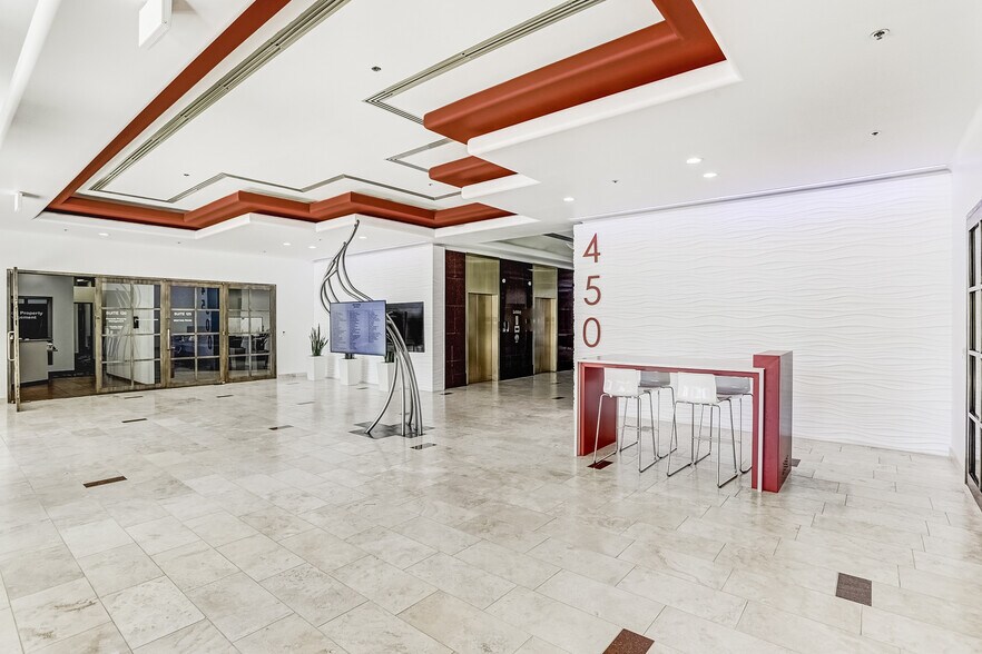 4500 S Lakeshore Dr, Tempe, AZ à louer - Photo intérieure – Image 3 sur 4