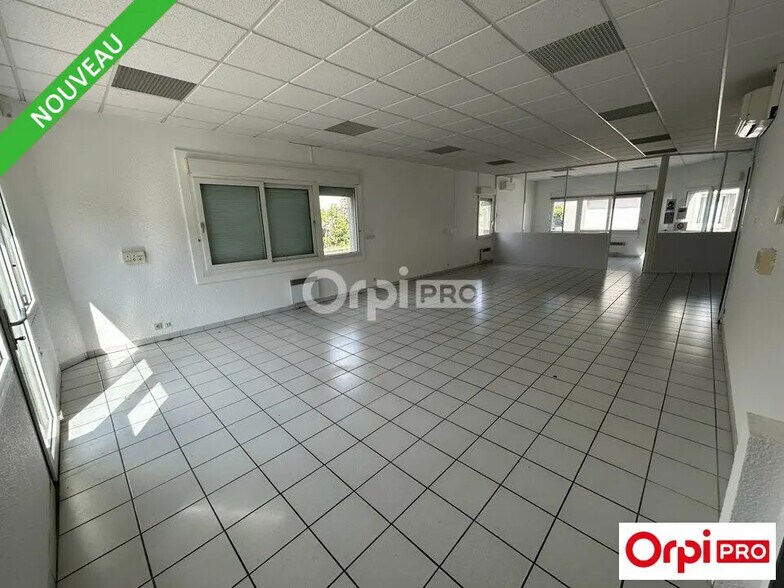 Bureau dans Valence à louer - Photo de l’immeuble – Image 2 sur 8