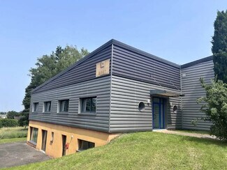 Plus de détails pour 174 Za Domagne, Ceyzériat - Bureau, Industriel/Logistique à louer