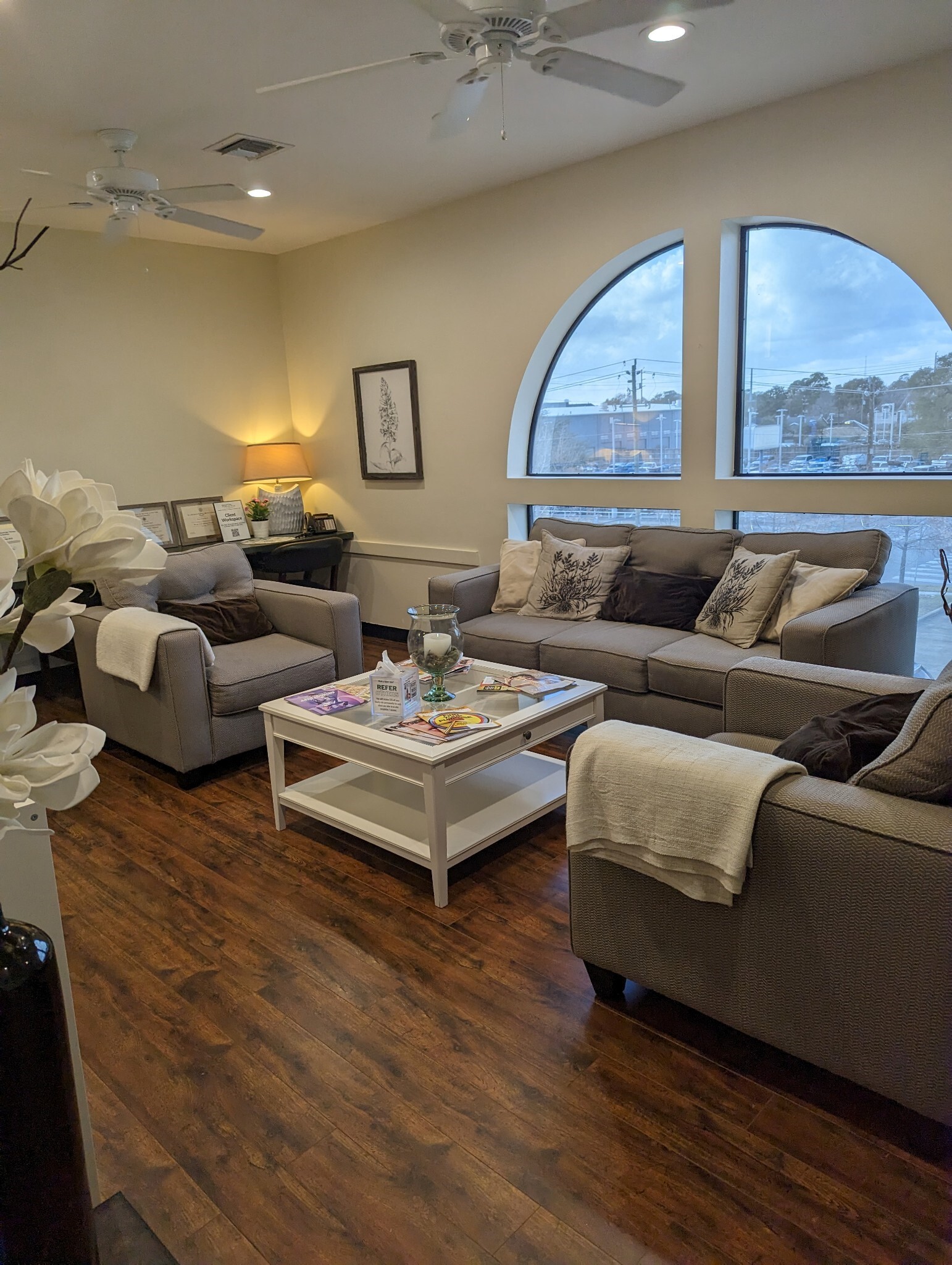 1302 N Shepherd Dr, Houston, TX à louer Photo de l’immeuble– Image 1 sur 5