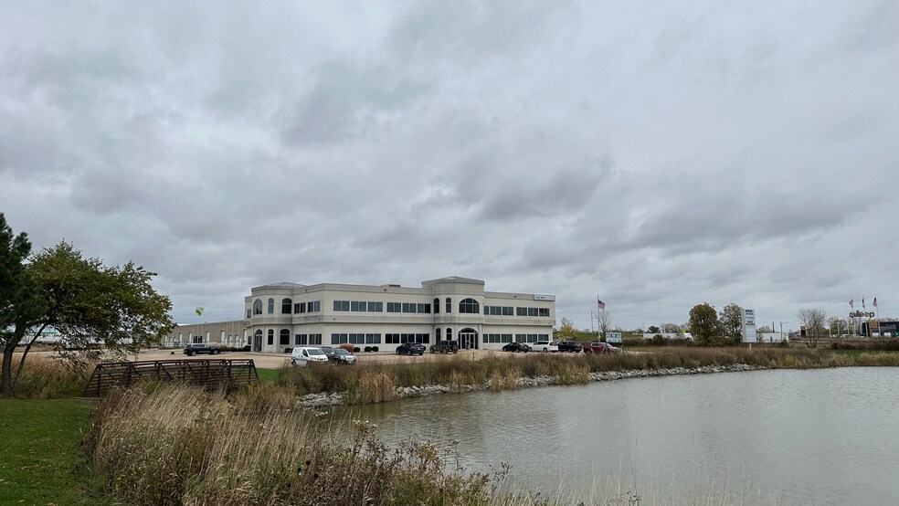 3051 Progress Way, Kaukauna, WI à louer - Photo de l’immeuble – Image 3 sur 20