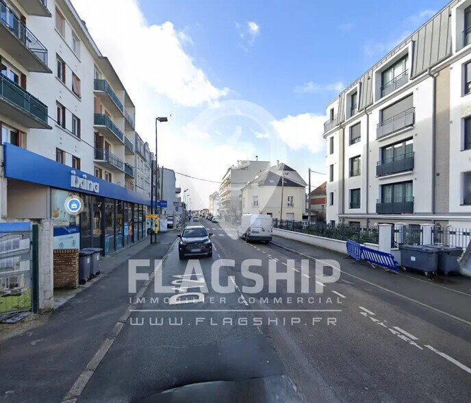 Local commercial dans Sartrouville à louer - Photo de l’immeuble – Image 3 sur 3