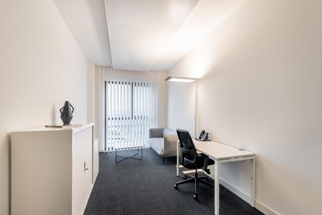 Plus de détails pour 20 Place Des Halles, Strasbourg - Bureau à louer