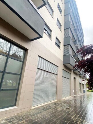 Plus de détails pour Local commercial à vendre