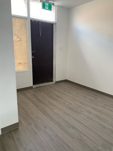 126 Sinnott Rd, Toronto, ON à louer - Photo intérieure – Image 2 sur 12