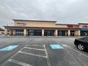 3093 South Highway 14, Greer, SC à louer Photo intérieure– Image 1 sur 9