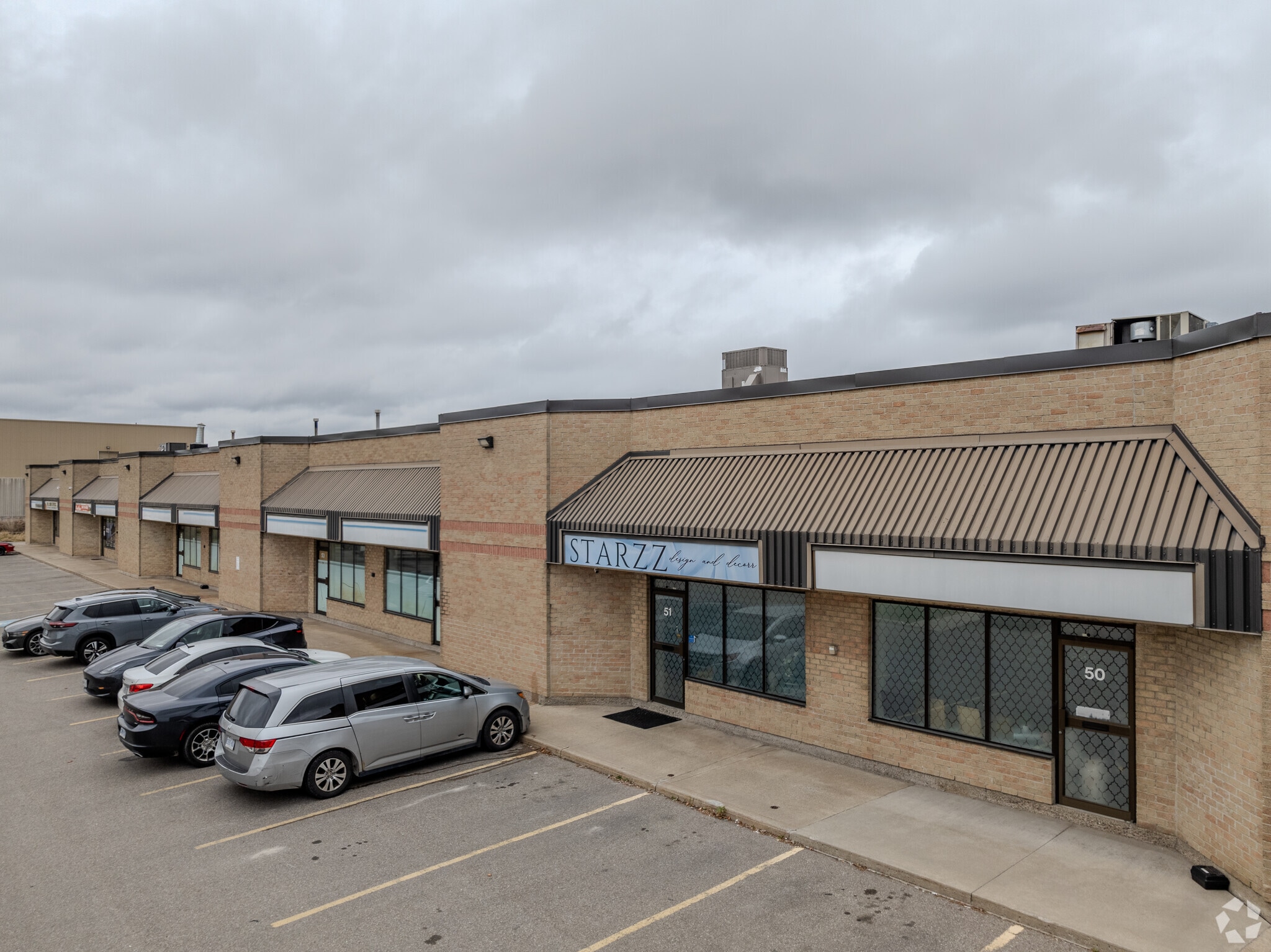 2500 Williams Pky, Brampton, ON à louer Photo principale– Image 1 sur 6