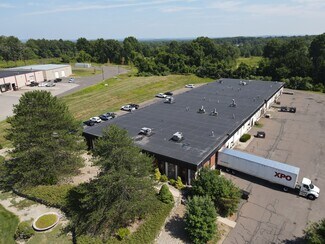 Plus de détails pour 18 Thompson Rd, East Windsor, CT - Local d’activités à vendre