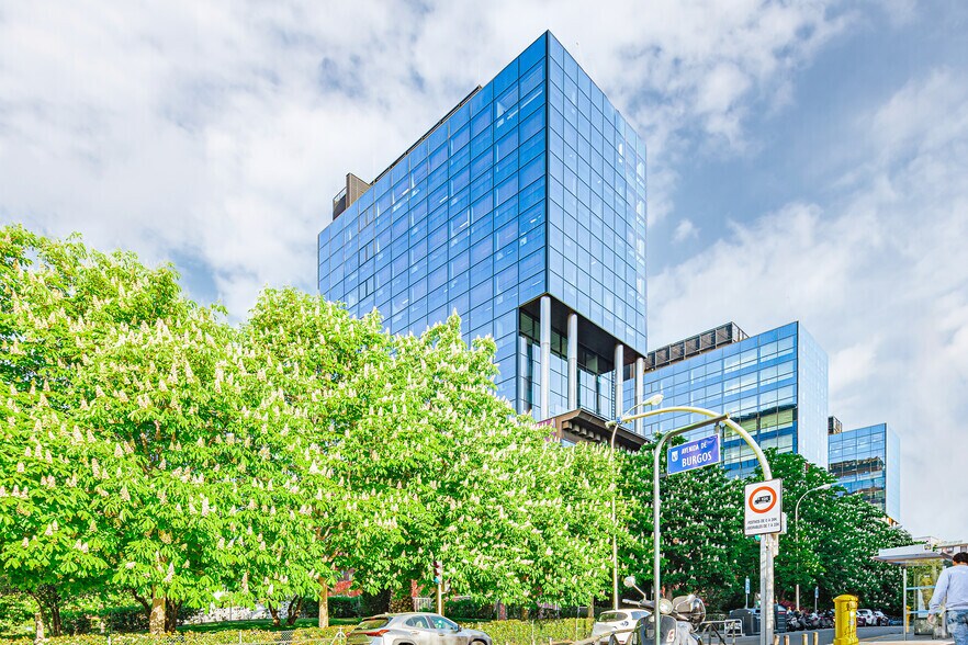 Avenida Burgos, 17, Madrid, Madrid à louer - Photo principale – Image 1 sur 15