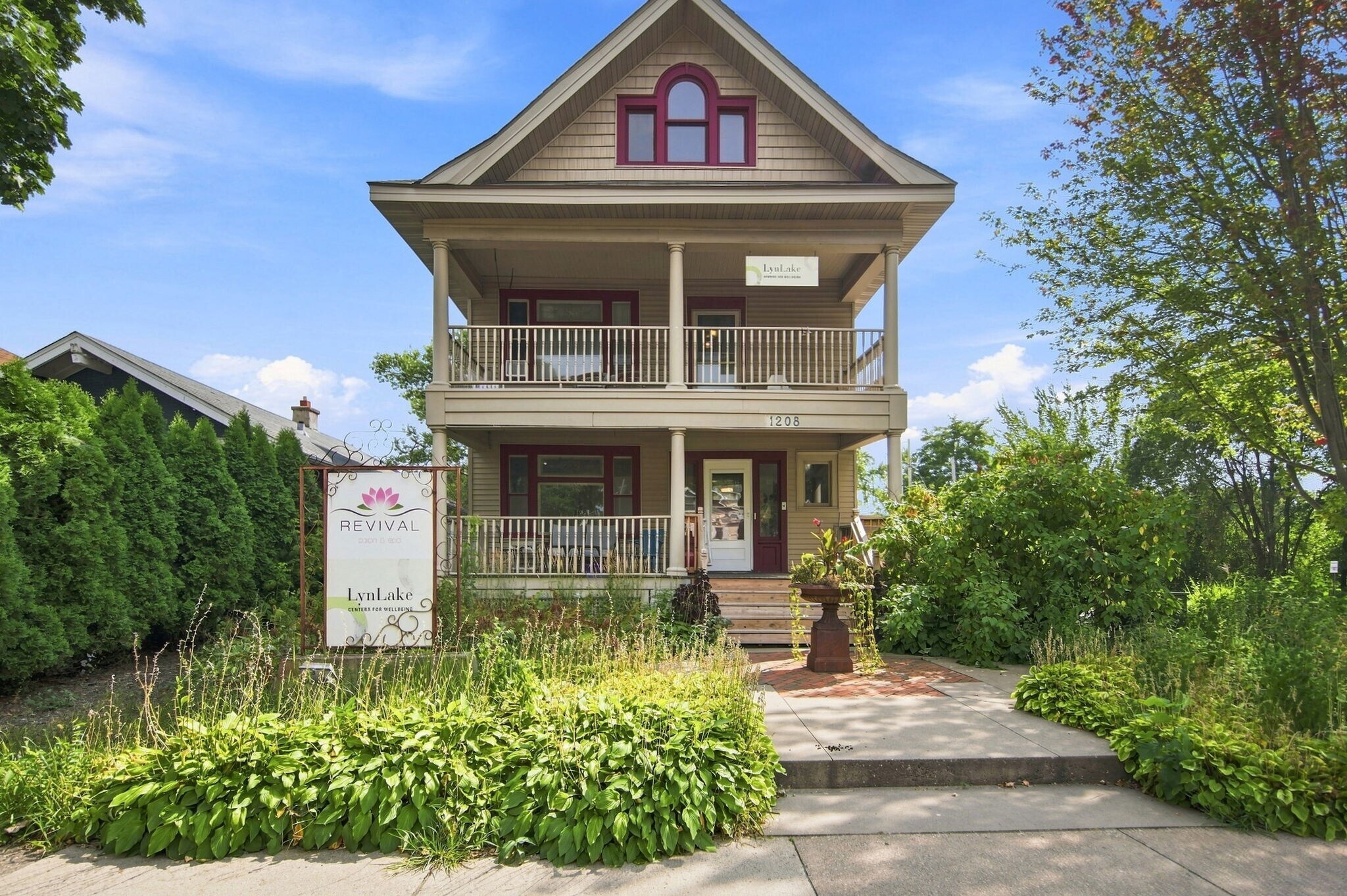 1208 Grand Ave, Saint Paul, MN à vendre Photo de l’immeuble– Image 1 sur 73