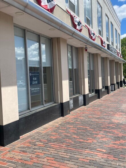 635 Massachusetts Ave, Arlington, MA à louer - Photo de l’immeuble – Image 3 sur 20