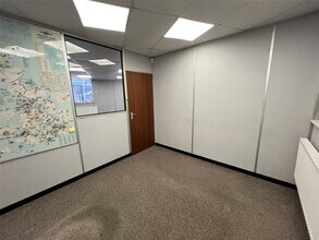 Arterial Rd, Leigh On Sea à louer Photo intérieure– Image 2 sur 8