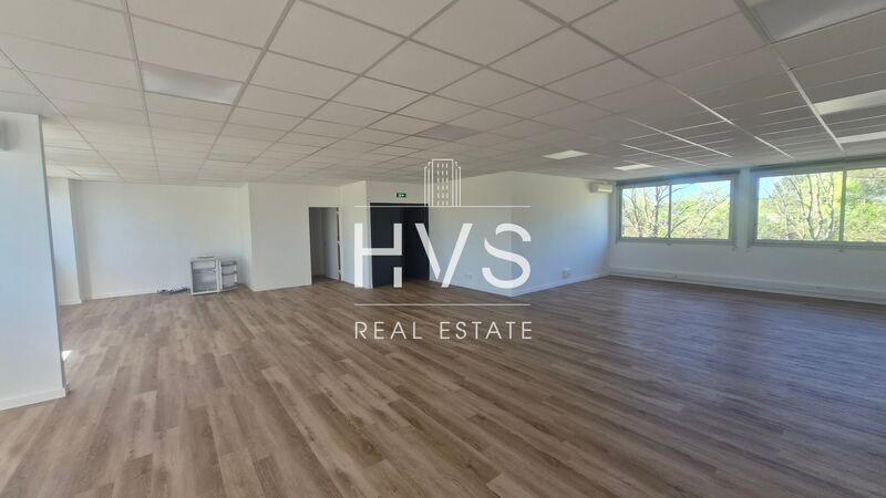 260 Rue René Descartes, Aix-en-Provence à louer - Photo intérieure – Image 3 sur 14