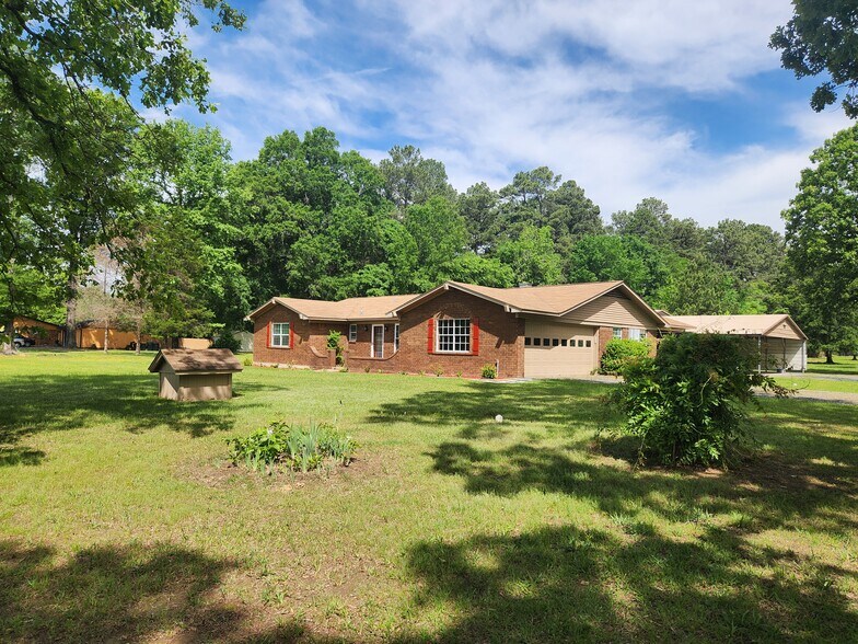 8809 N Kings Hwy, Texarkana, TX à vendre - Photo de l’immeuble – Image 2 sur 7