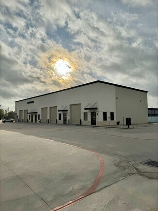Plus de détails pour 950 FM 1960 Rd, Houston, TX - Local d'activités à louer