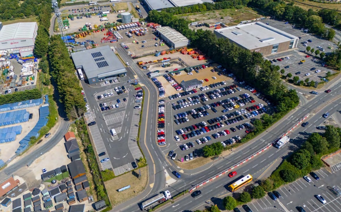 Open Storage Investment portefeuille de 3 biens à vendre sur LoopNet.fr Photo principale– Image 1 sur 4