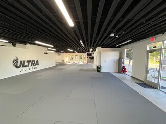 Plus de détails pour 23333 Cinema Dr, Santa Clarita, CA - Local d'activités à louer