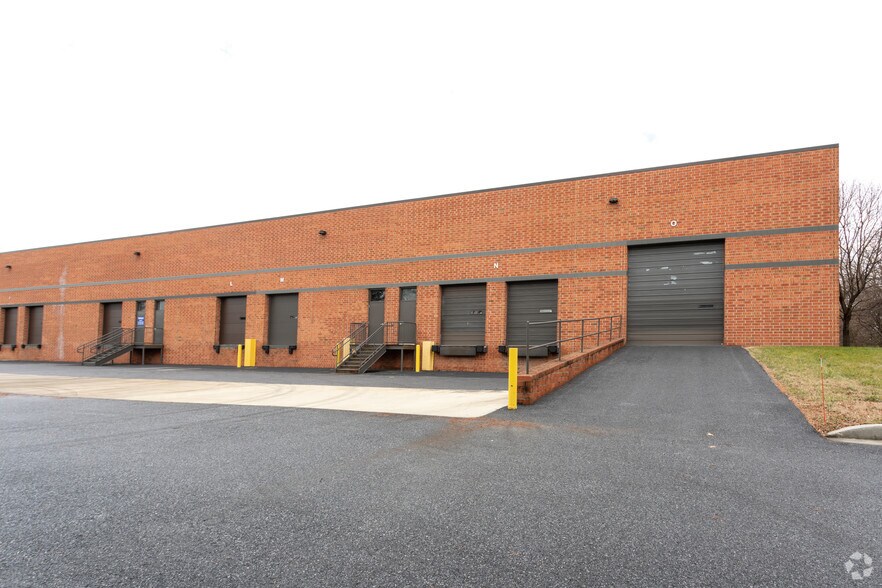 6615 Tributary St, Baltimore, MD à louer - Photo de l’immeuble – Image 3 sur 6