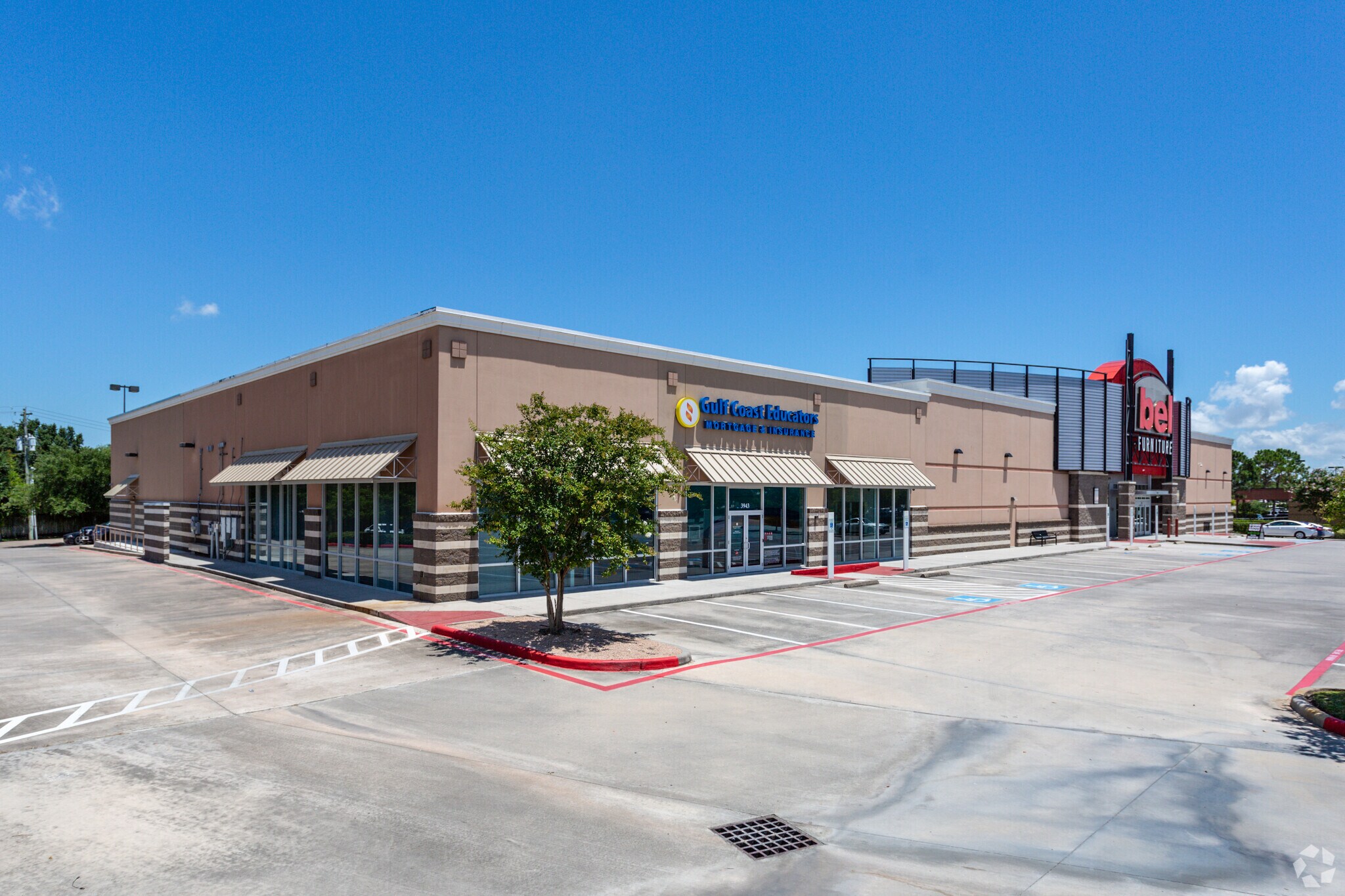 3943-3949 Fairway Plaza Dr, Pasadena, TX à vendre Photo principale– Image 1 sur 7