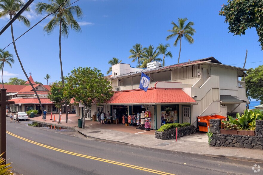 75-5744 Alii Dr, Kailua Kona, HI à louer - Photo de l’immeuble – Image 2 sur 7