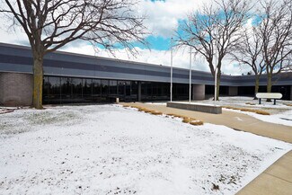 Plus de détails pour 700-865 5th St S, Hopkins, MN - Local d'activités à louer