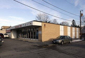 Plus de détails pour 726 Reservoir Ave, Cranston, RI - Local commercial à louer