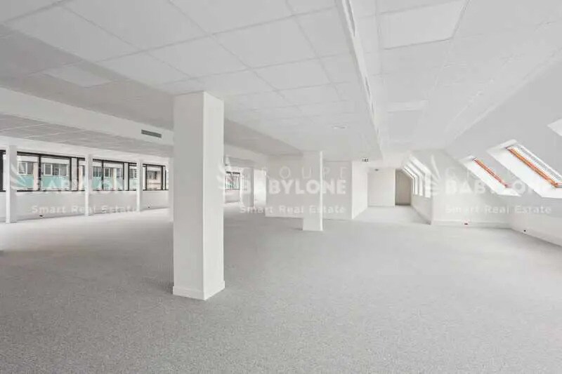 164-174 Rue Victor Hugo, Levallois-Perret à louer - Photo de l’immeuble – Image 3 sur 13