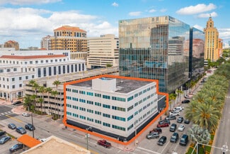 Plus de détails pour 299 Alhambra Cir, Coral Gables, FL - Bureau, Bureau/Médical à louer