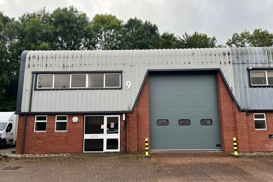 Manaton Clos, Exeter à louer - Photo de l’immeuble – Image 2 sur 3