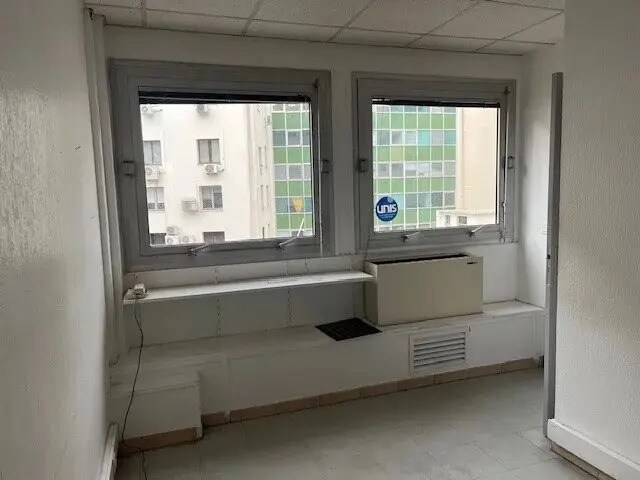 Bureau dans Nice à louer - Photo intérieure – Image 2 sur 3