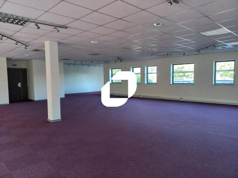 Bureau dans Wasquehal à vendre - Photo de l’immeuble – Image 3 sur 11