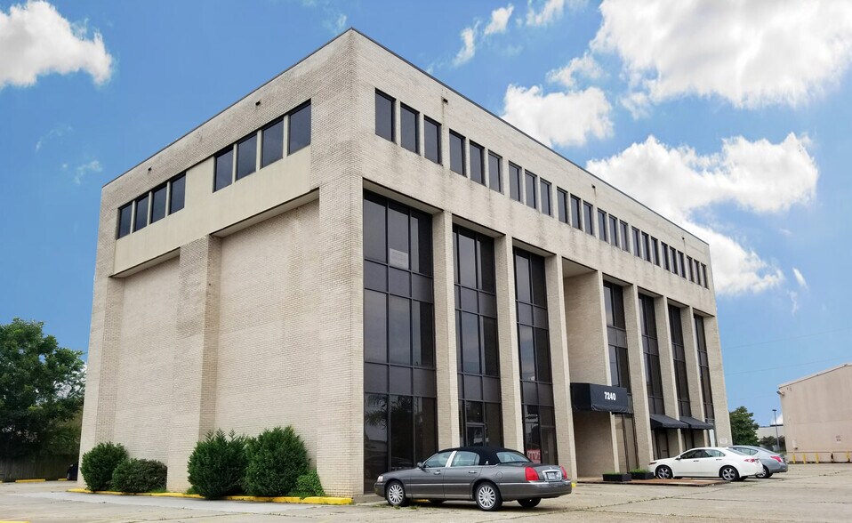 7240 Crowder Blvd, New Orleans, LA à louer - Photo de l’immeuble – Image 2 sur 6