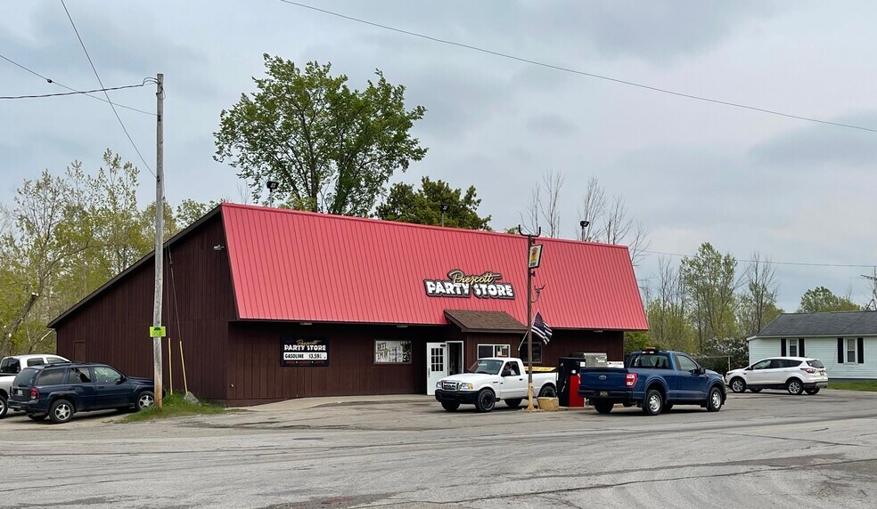107 Sage Lake Rd, Prescott, MI à vendre - Photo de l’immeuble – Image 3 sur 27