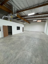 13012 Saticoy St, North Hollywood, CA à louer Photo intérieure– Image 1 sur 4