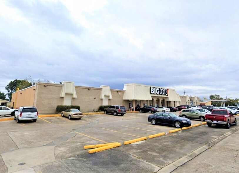 104 Armour Dr, Houma, LA à louer - Photo de l’immeuble – Image 3 sur 9