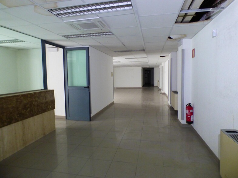 View Photo
