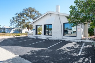 3848 Central Ave, Saint Petersburg, FL à louer Photo intérieure– Image 2 sur 21