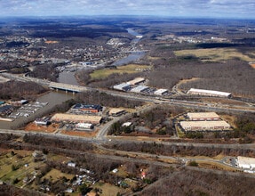 10716 Richmond Hwy, Lorton, VA à louer Autre– Image 1 sur 2