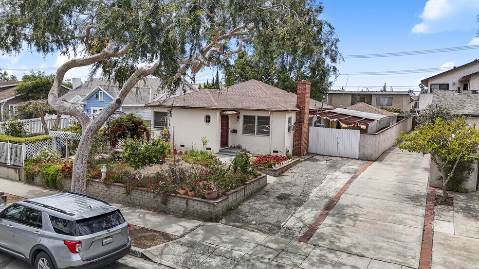 3837 College Ave, Culver City, CA à vendre - Photo de l’immeuble – Image 2 sur 12