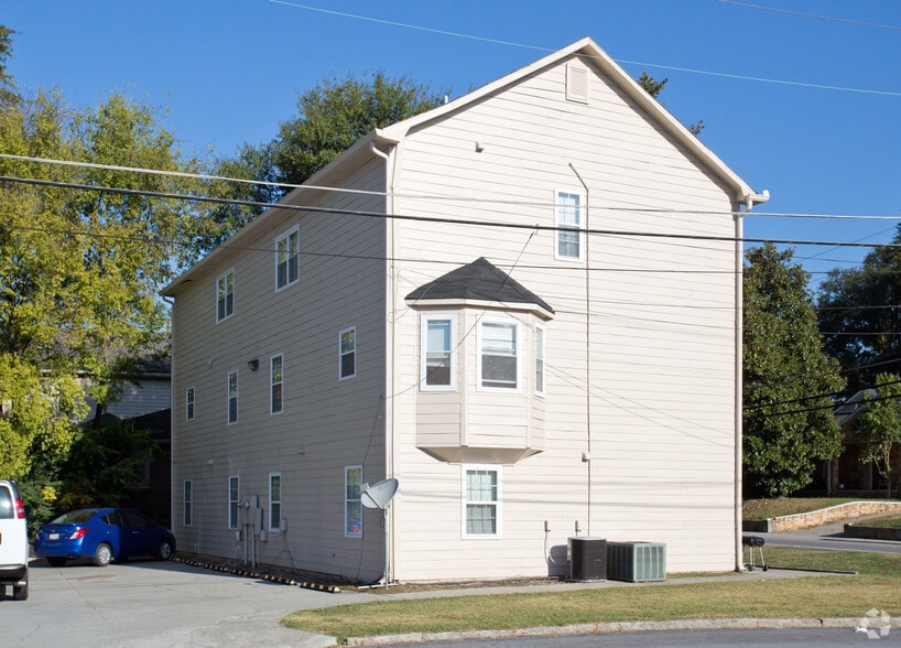1722 Defoor Ave NW, Atlanta, GA à vendre - Photo de l’immeuble – Image 2 sur 2