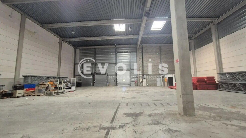 Industriel/Logistique dans Collégien à louer - Photo de l’immeuble – Image 3 sur 11