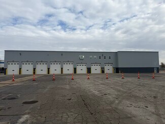 Plus de détails pour 3700 Rider Trail S, Earth City, MO - Industriel/Logistique à louer