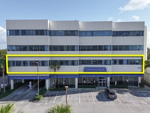 155 E Blue Heron Blvd, Riviera Beach, FL à louer Photo de l’immeuble– Image 2 sur 16