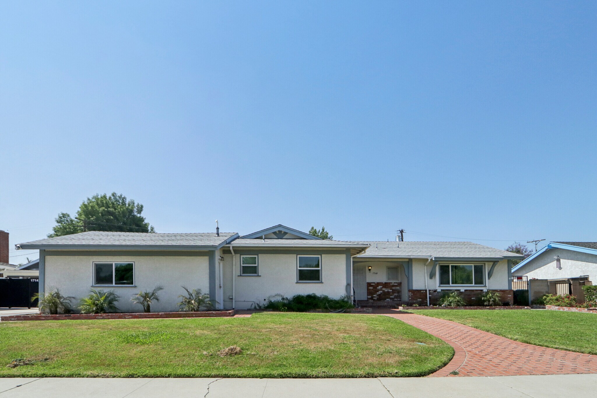 17148 Stare St, Northridge, CA à vendre Photo principale– Image 1 sur 66