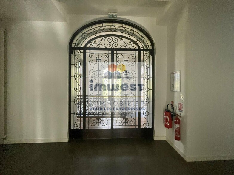 Bureau dans Rennes à louer - Photo de l’immeuble – Image 2 sur 9