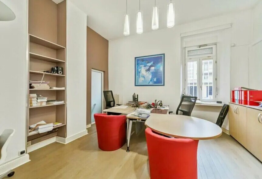 Bureau dans Paris à louer - Photo de l’immeuble – Image 3 sur 7