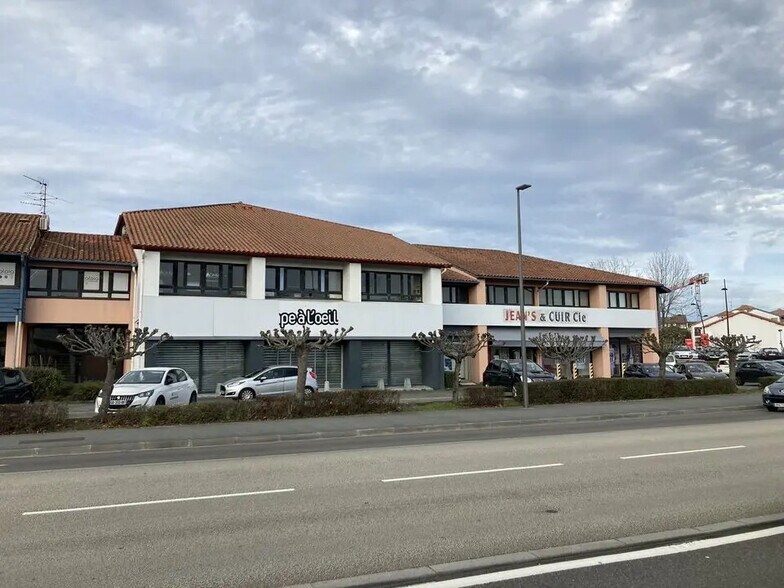 Local commercial dans Anglet à louer - Photo de l’immeuble – Image 1 sur 4