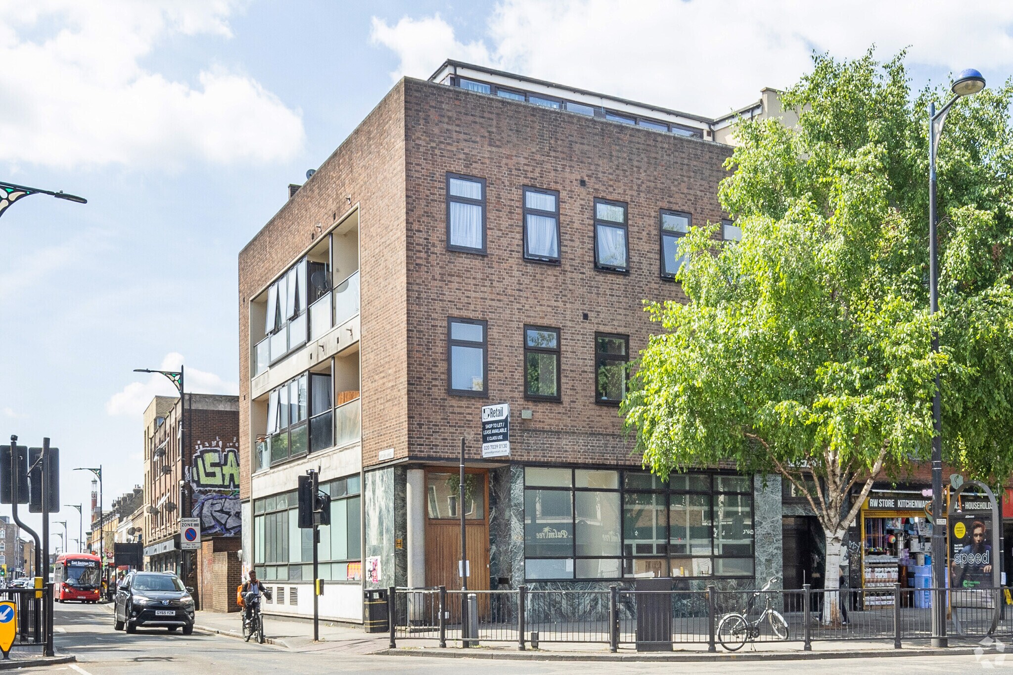 304-306 Romford Rd, Londres à louer Photo principale– Image 1 sur 4