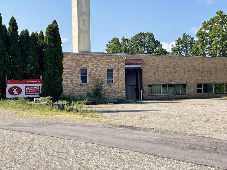 510 E 16th St, Holland, MI à vendre - Photo de l’immeuble – Image 2 sur 16